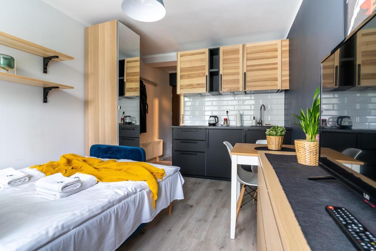 City Center - Studio - Golden Apartments - Ogrodowa Varşovia Exterior foto