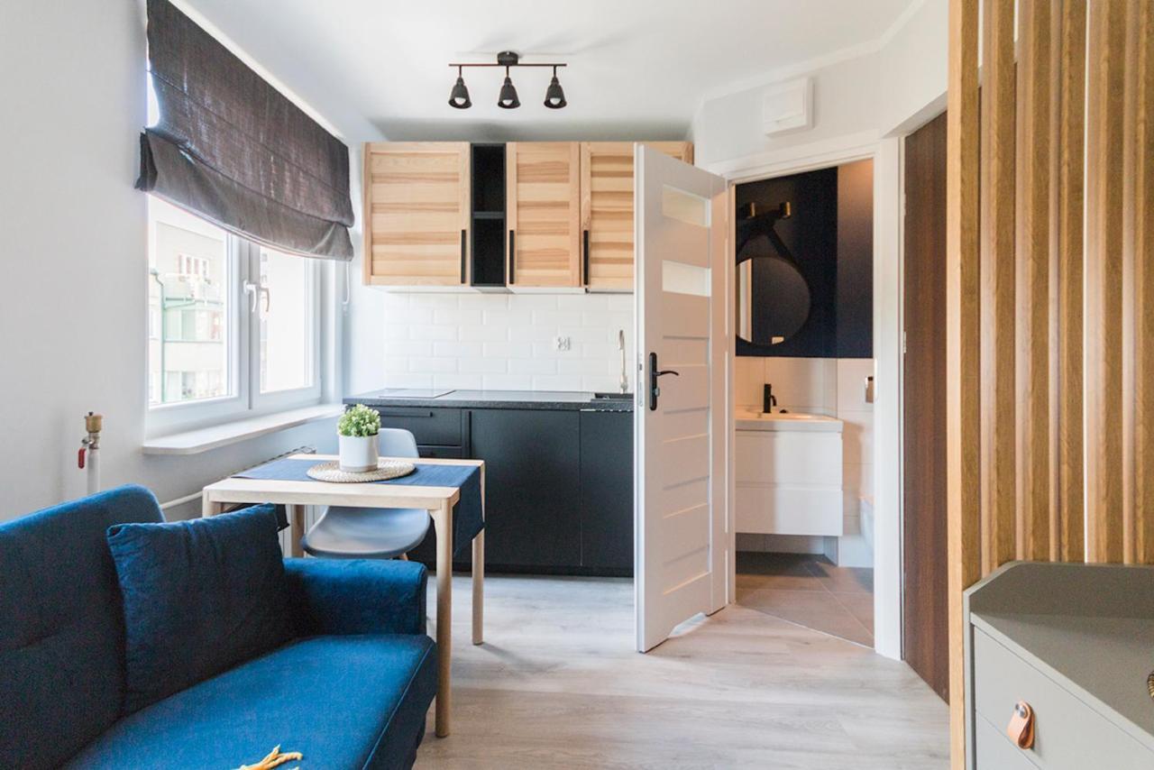 City Center - Studio - Golden Apartments - Ogrodowa Varşovia Exterior foto